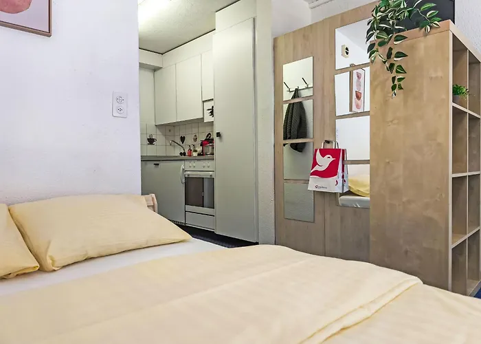 Bekb-gebaeude No02 By Interhome Daire Wengen